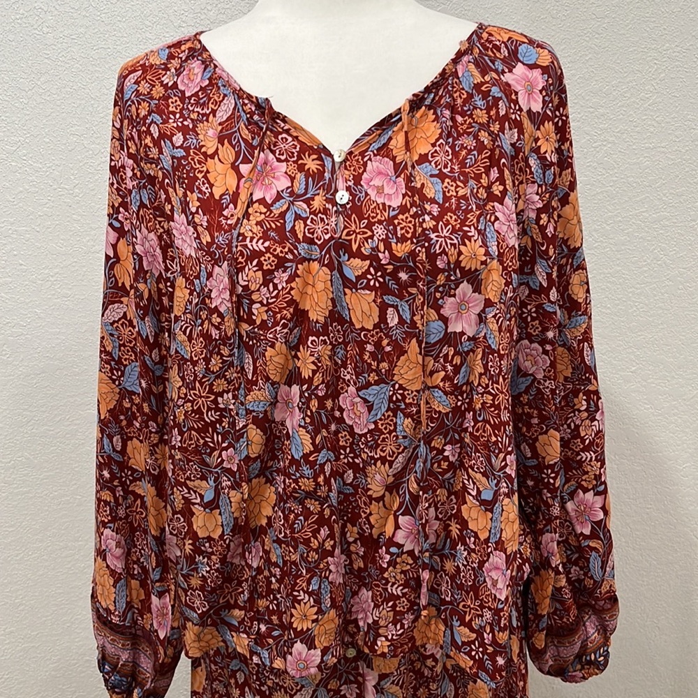 Island Wonderer floral Blouse - Picture 2 of 5
